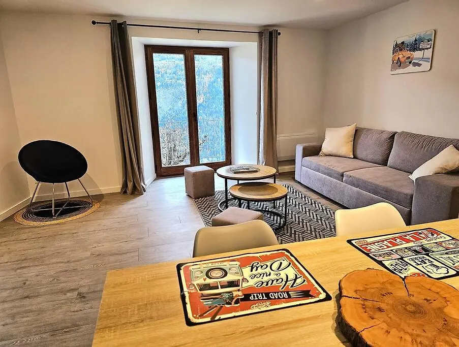 Appartement De 80M² Plein Sud Entierement Renove ラ・プラーニュ アパート