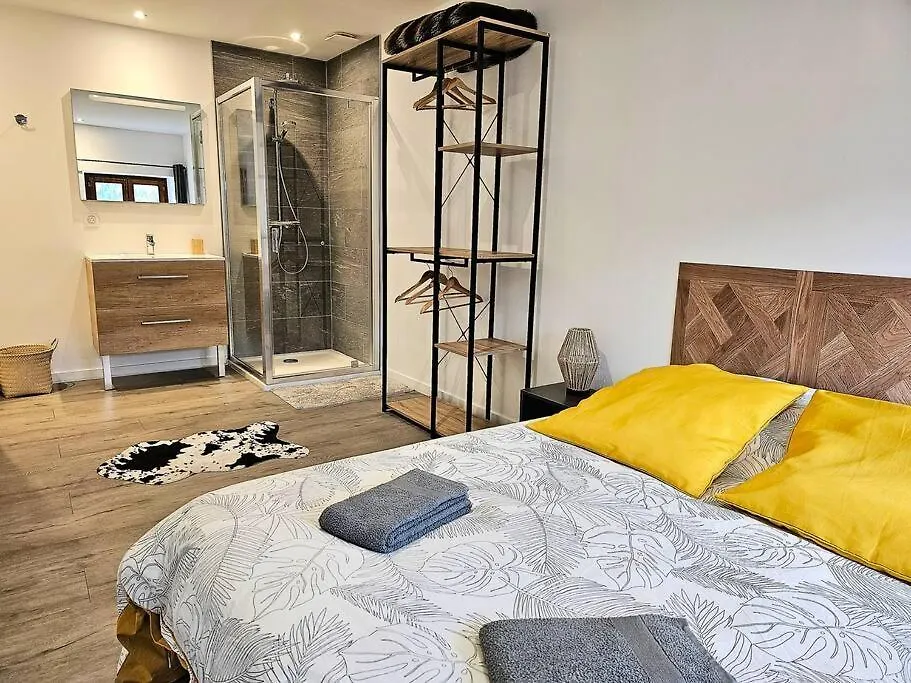 アパート Appartement De 80M² Plein Sud Entierement Renove ラ・プラーニュ